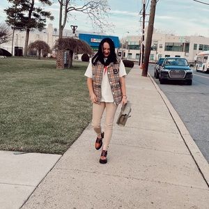 Meet your Posher, Aksana